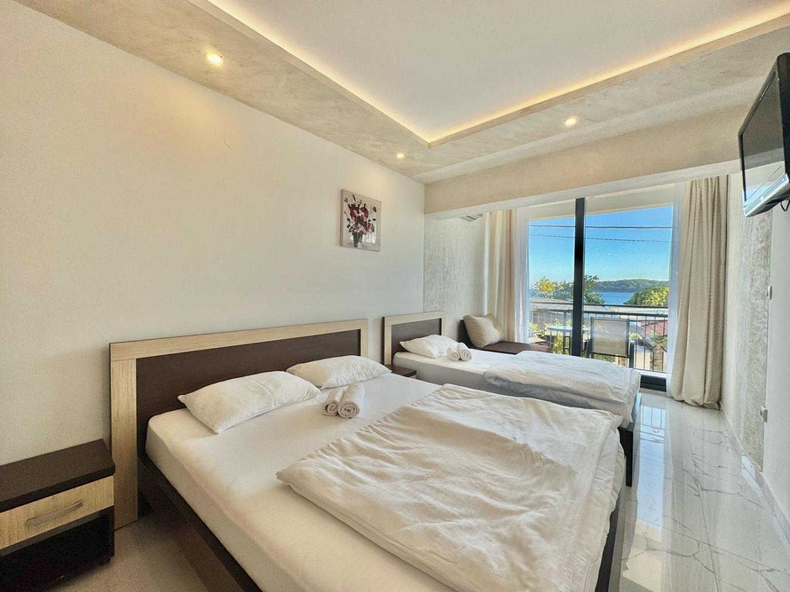 Beachfront Hotel Palma - Jaz Budva Exterior foto